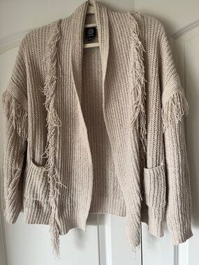 bobeau Cream Open-Front Fringe Knit Cardigan